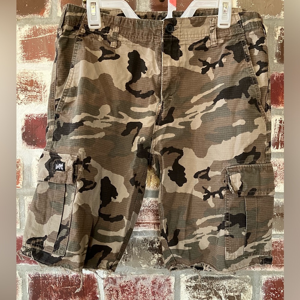 Zoo York Camo Cargo Shorts, sz 34